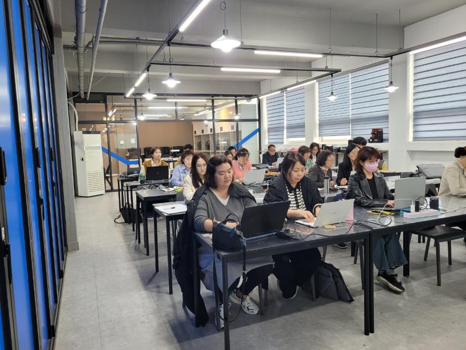 상지대, 원주시민 AI 활용 역량 강화 워크숍 개최, 이현 교수 AI 특강 7